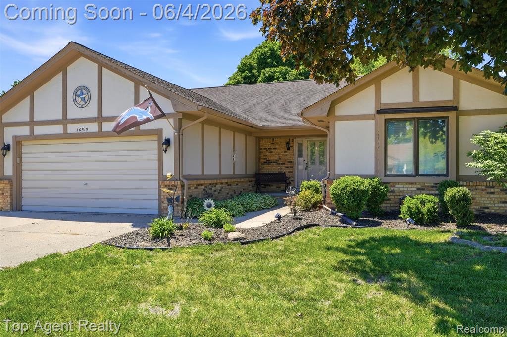46519 Donahue Avenue, Macomb, MI 48044 — Photo 46