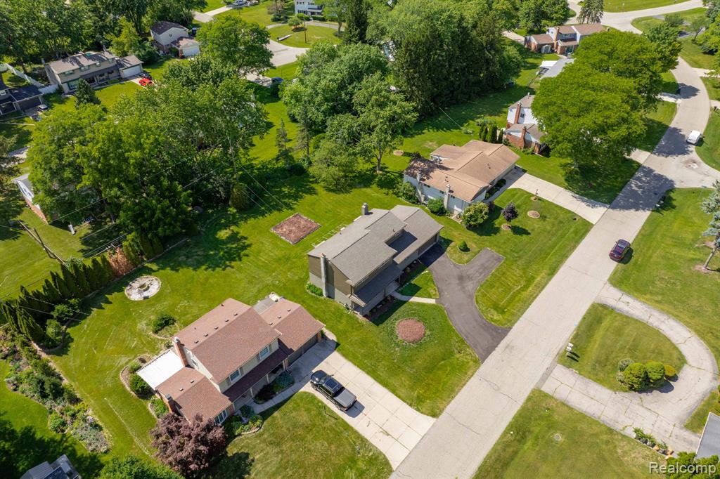 6780 Lee Crest Drive, West Bloomfield, MI — Photo 66
