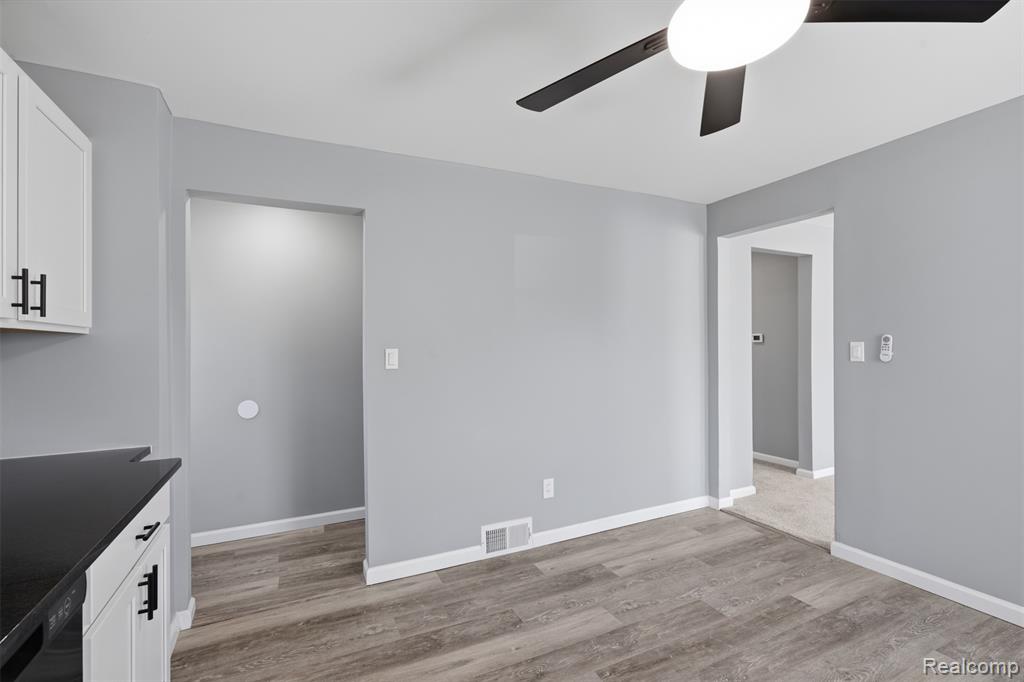 13181 Peach Street, Southgate, MI 48195 — Photo 7