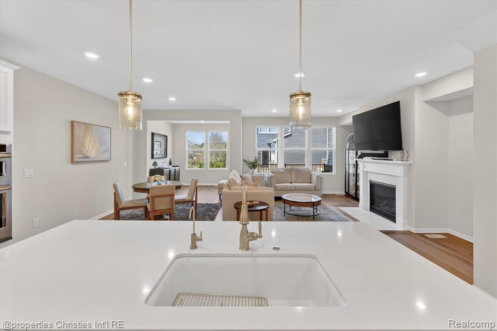 4041 Nottingham Circle, Clarkston, MI, 00000