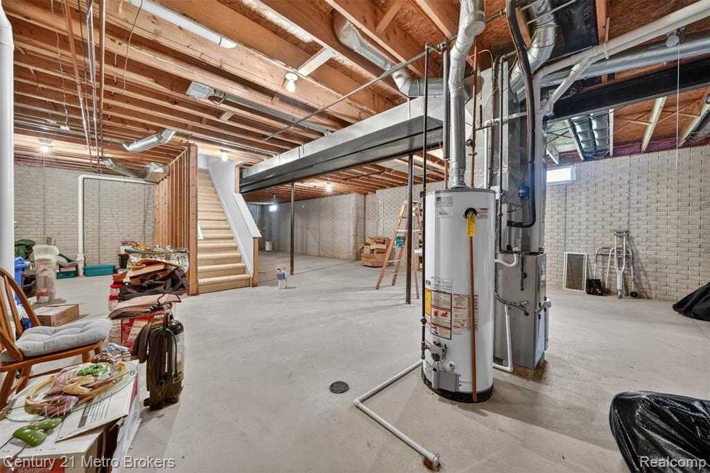 5265 Genesee Oaks Court, Grand Blanc, MI 48439 — Photo 42