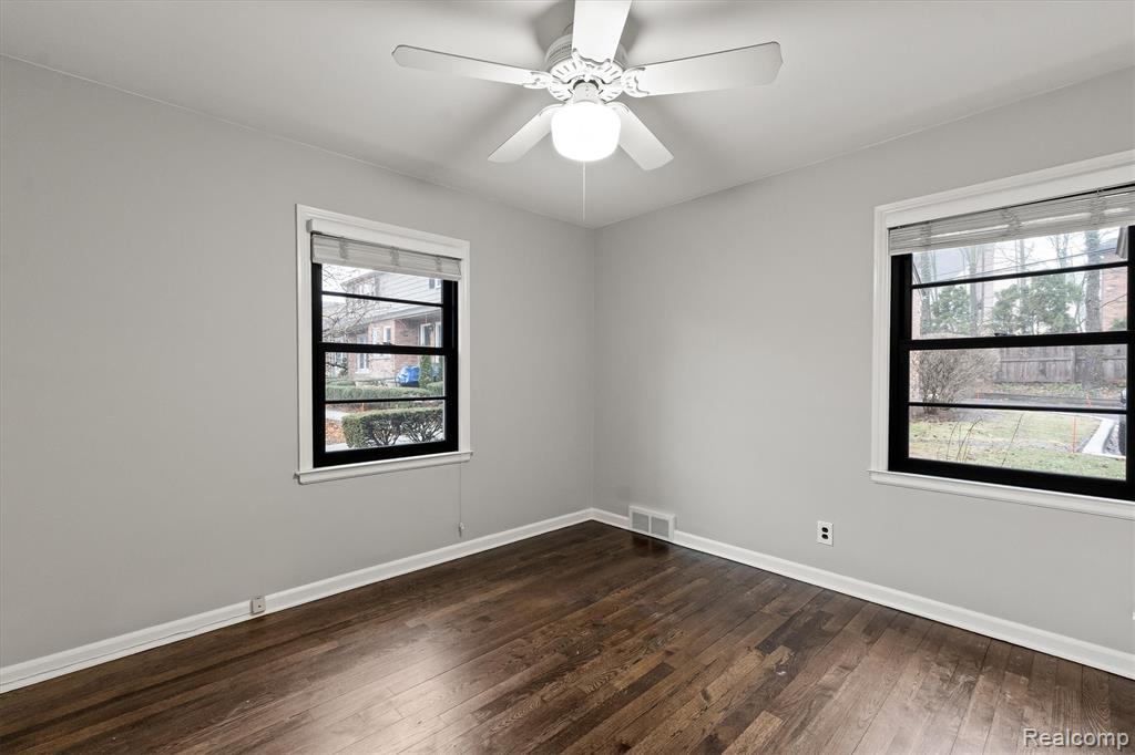 583 N Old Woodward Avenue, Birmingham, MI 48009 — Photo 16
