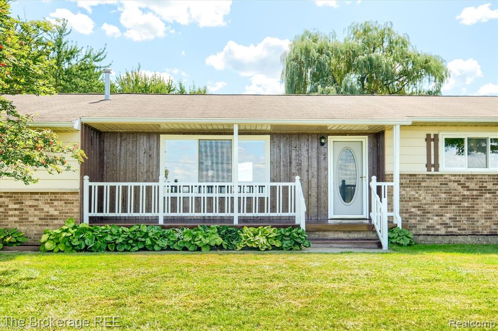 9050 E Bristol Road, Davison, MI 48423 — Photo 5