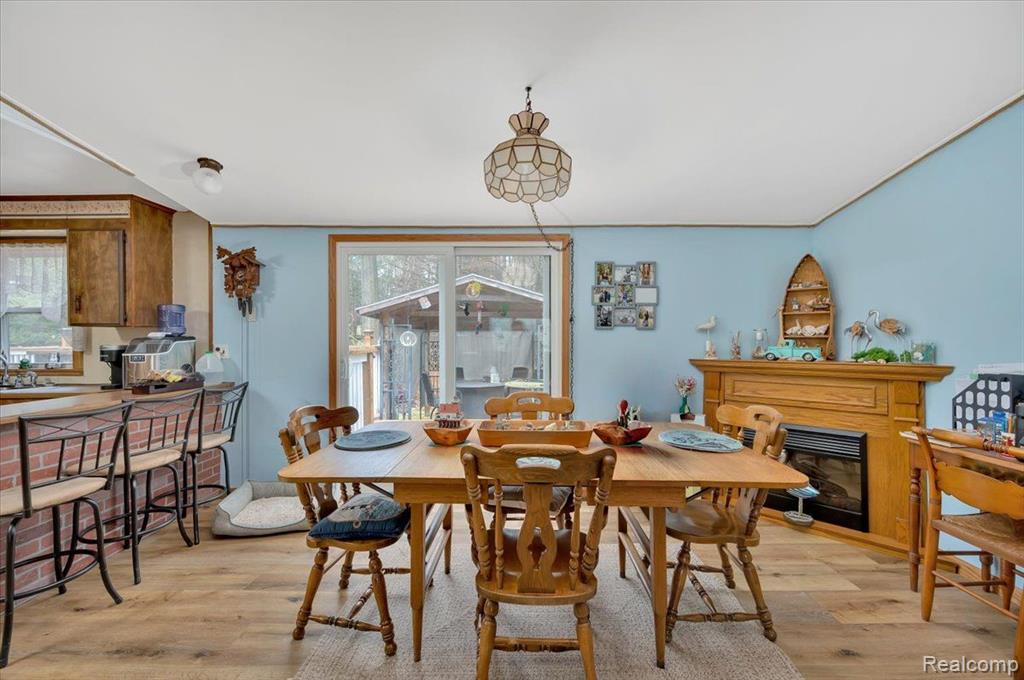 6789 LYONS Road, Imlay City, MI 48444 — Photo 9