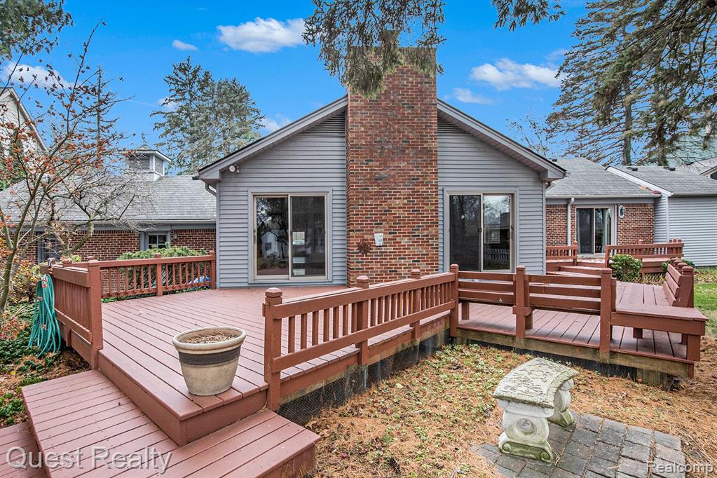 49830 SHELBY Road, Shelby Twp, MI 48317 — Photo 41