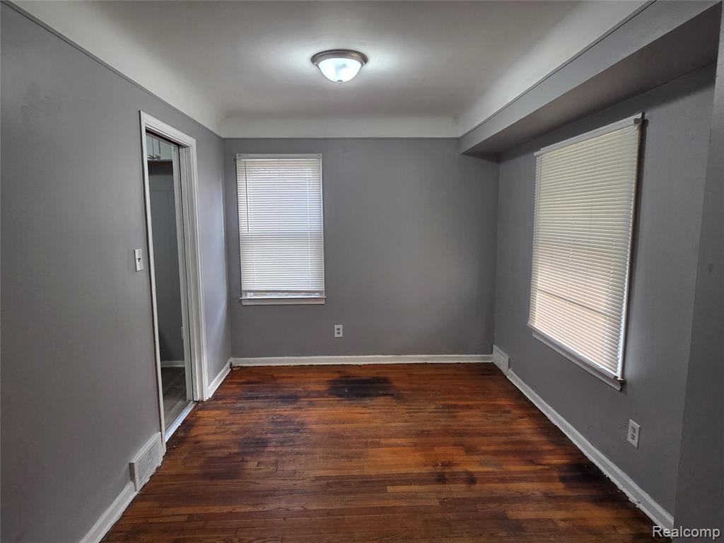 12217 Plainview Avenue, Detroit, MI 48228 — Photo 6