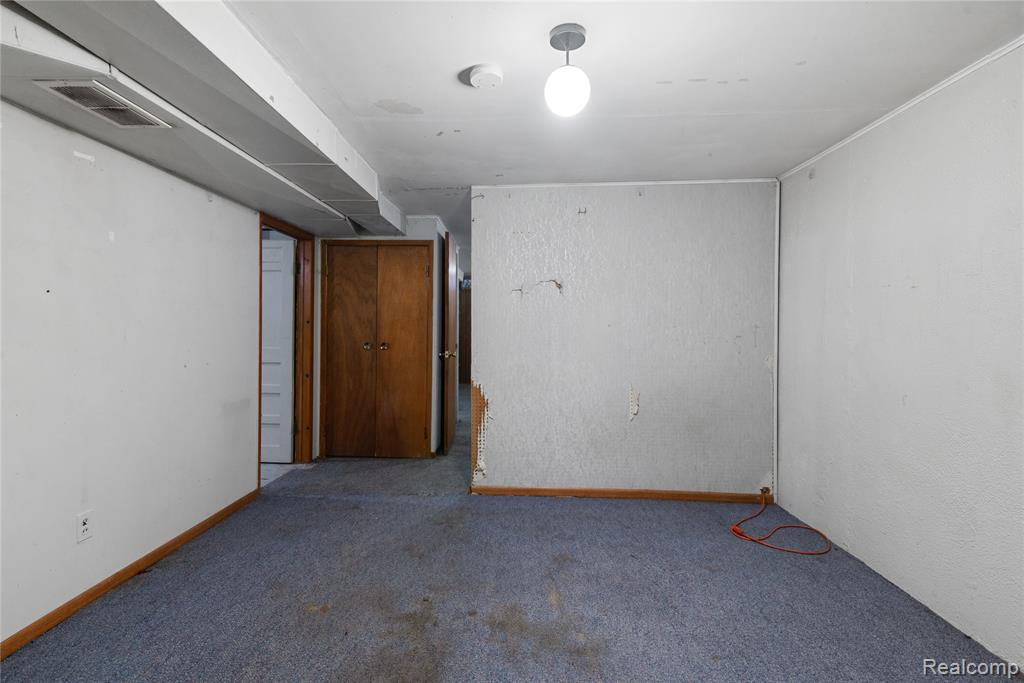 471 S Wildwood Street, Westland, MI 48186 — Photo 15