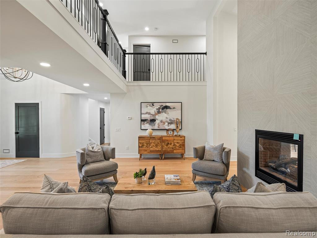 22463 Norfolk Court, Novi, MI — Photo 15