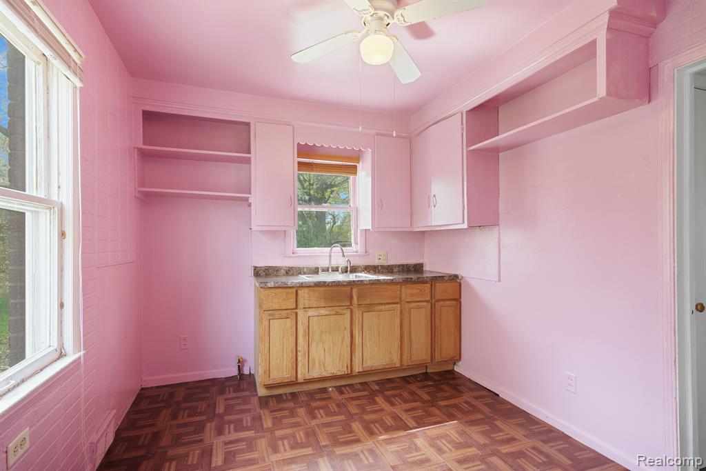 4399 COURVILLE Street, Detroit, MI 48224 — Photo 5