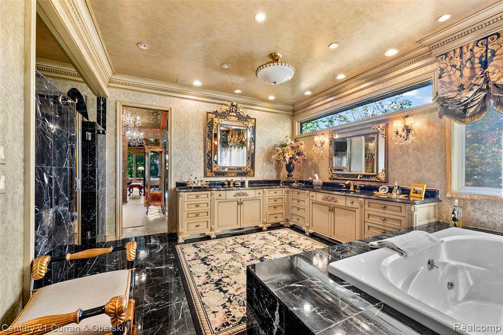 9 West Lane, Dearborn, MI 48124 — Photo 36
