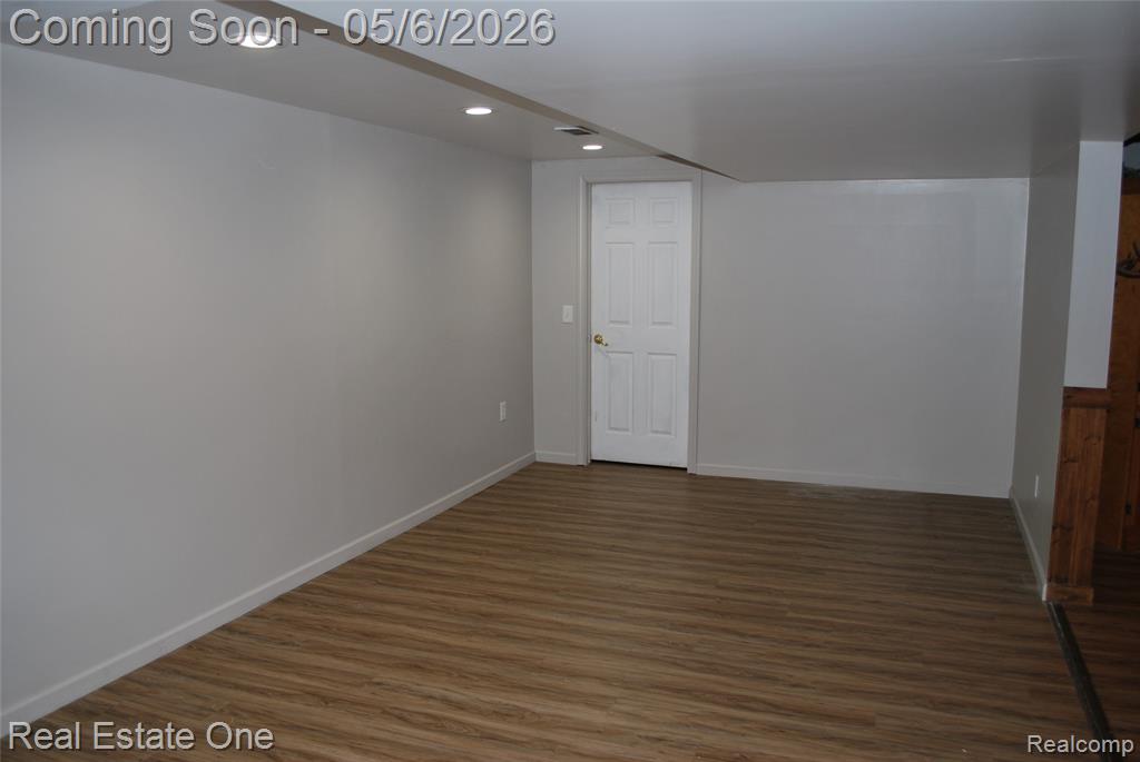 42998 Bradley Drive, Van Buren, MI 48111 — Photo 45