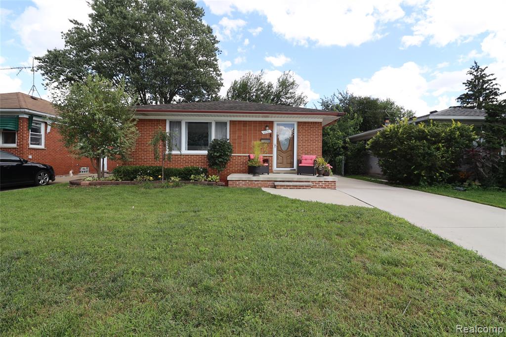 6840 N Silvery Lane, Dearborn Heights, MI 48127 — Photo 4