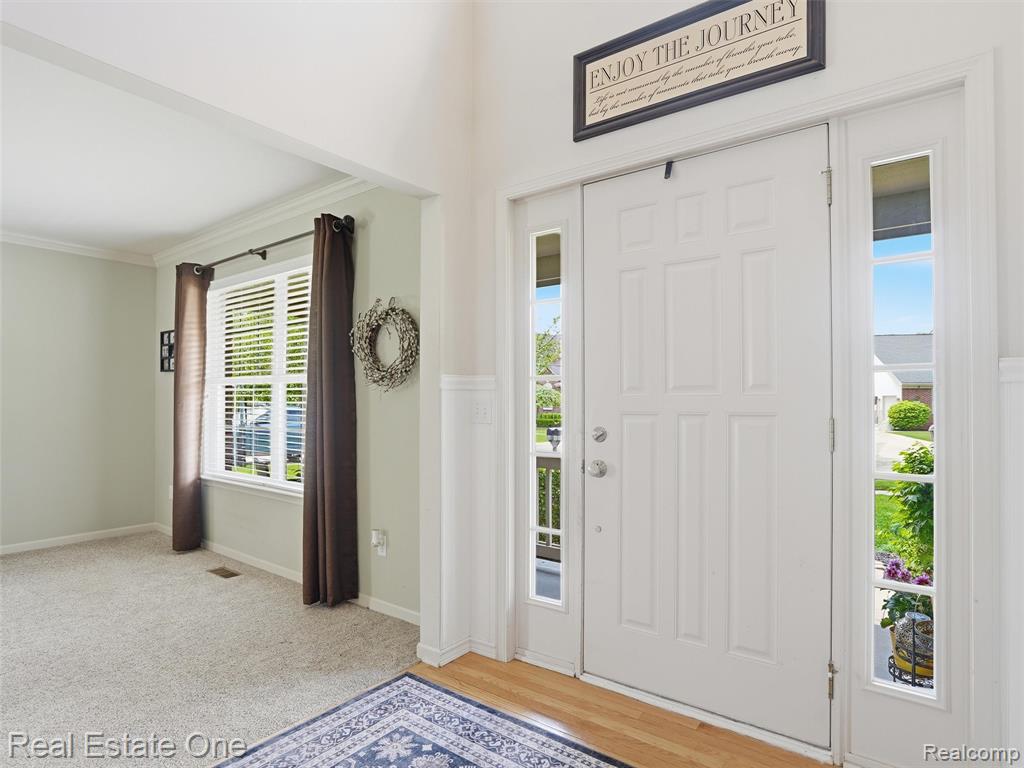 1786 Four Seasons Drive, Howell, MI 48843 — Photo 4