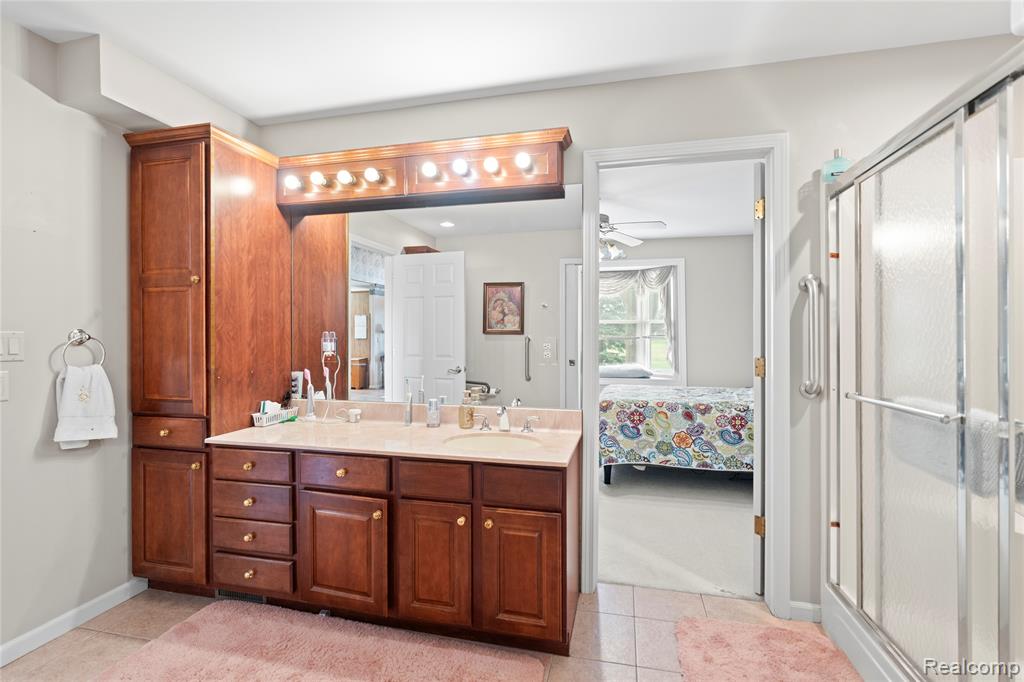 9346 Golfcrest Circle, Davison, MI 48423 — Photo 13