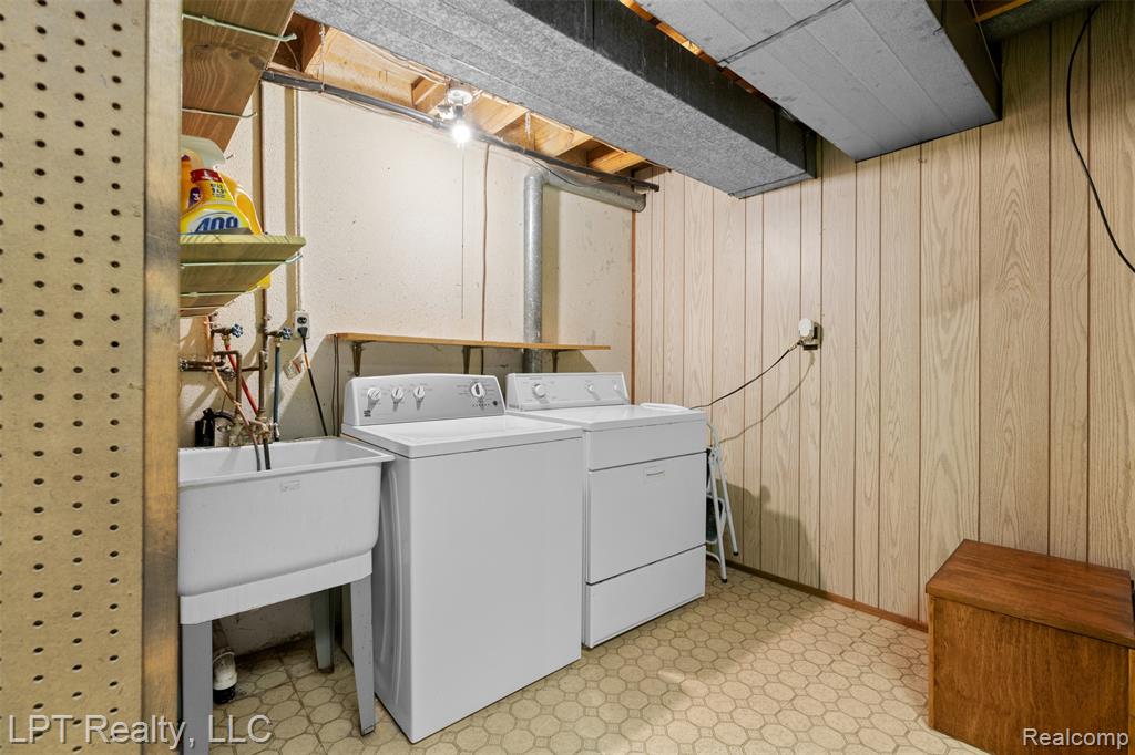 40699 Newport Drive, 256, Plymouth, MI 48170 — Photo 23