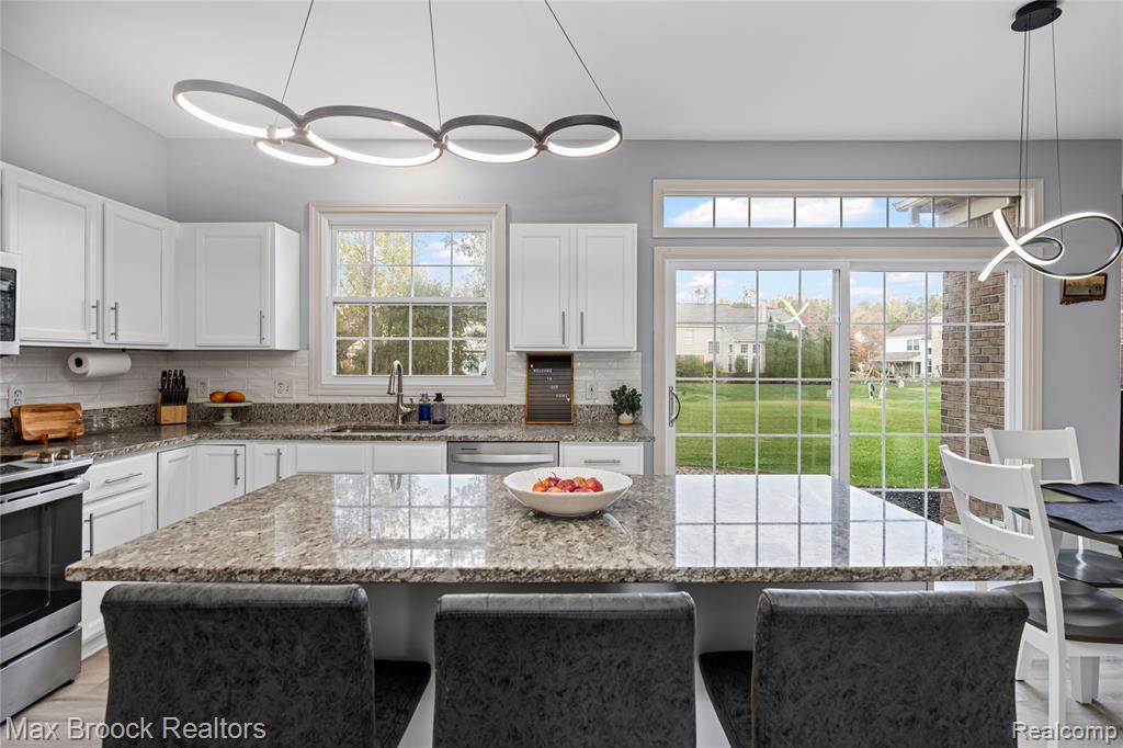 47078 Bing Drive, Canton, MI 48187 — Photo 20