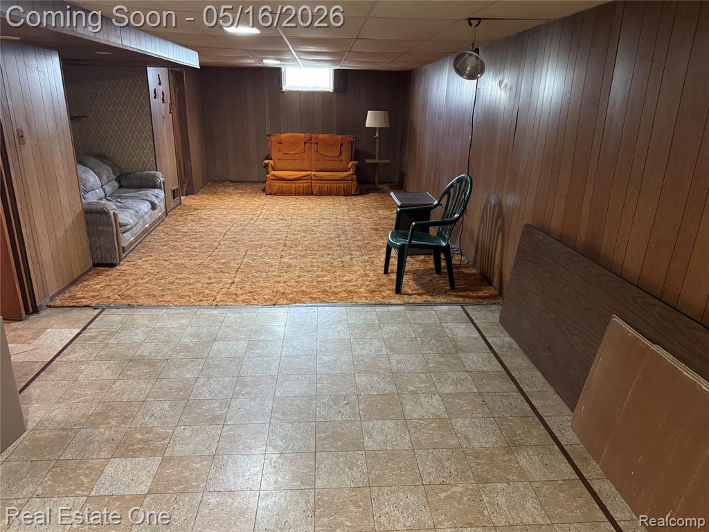 4865 Ross Drive, Waterford, MI 48328 — Photo 19