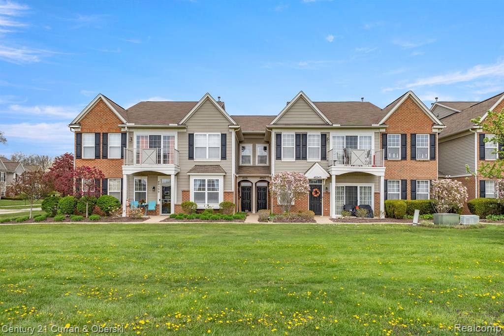 40563 BLYTHEFIELD Lane, Canton, MI 48188 — Photo 2