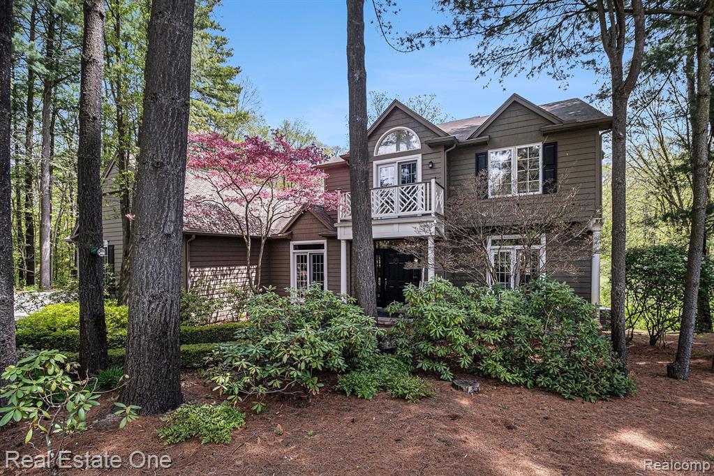 975 PINE NEEDLE Trail, Rochester, MI 48306 — Photo 30