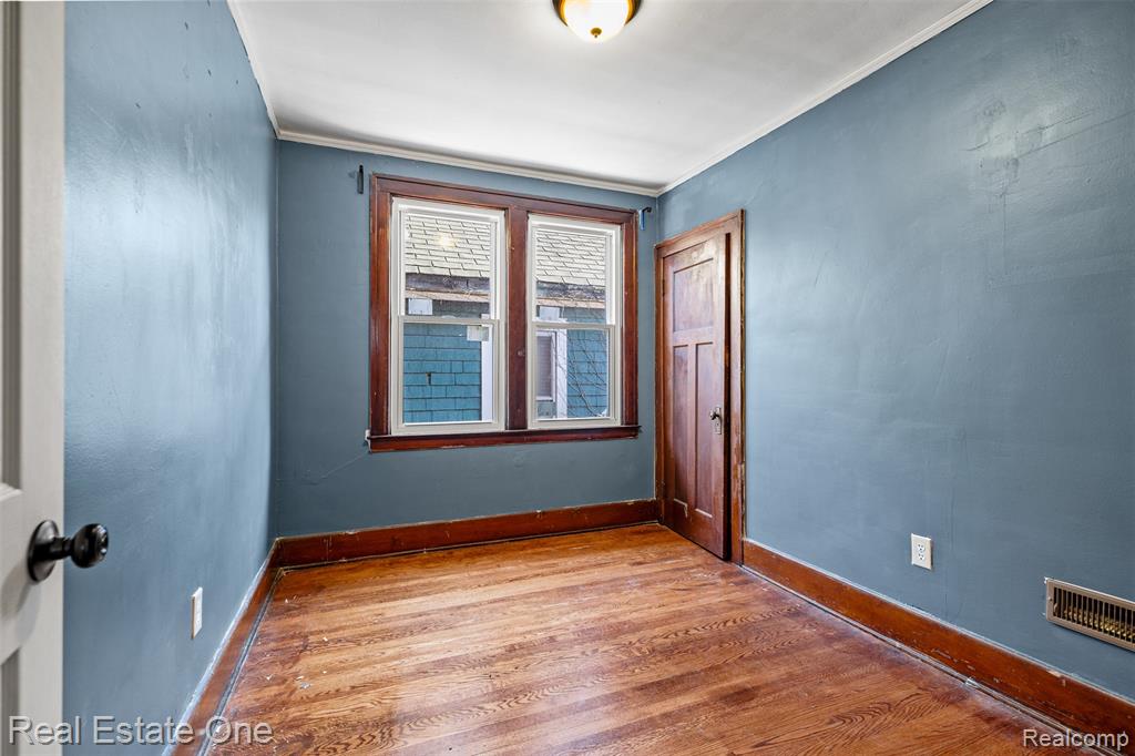 2965 FISCHER Street, Detroit, MI 48214 — Photo 20