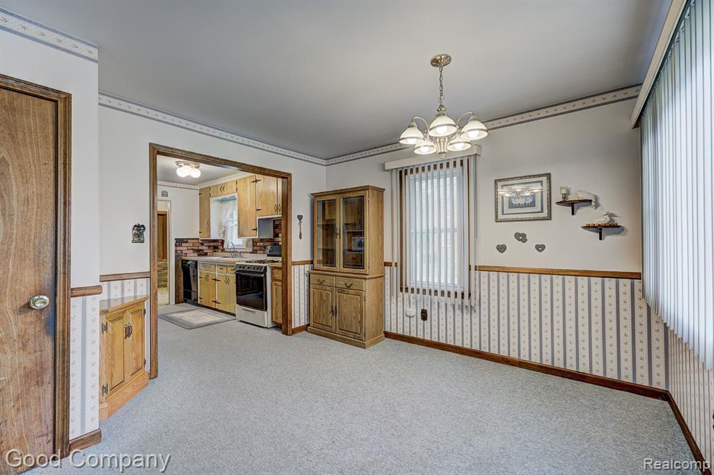 405 CHARLEVOIX Street, Clawson, MI — Photo 15