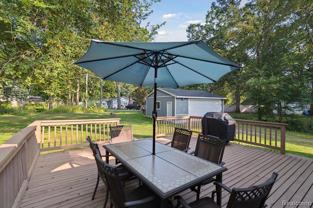 550 ROSELANE Drive, Howell, MI 48843 — Photo 39