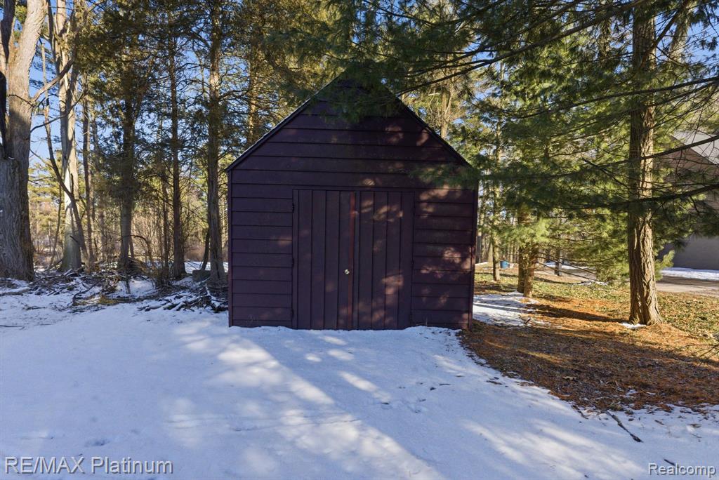 11180 Spencer Road, Brighton, MI 48114 — Photo 25
