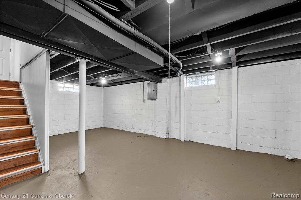 582 Mill Street, Lincoln Park, MI 48146 — Photo 14