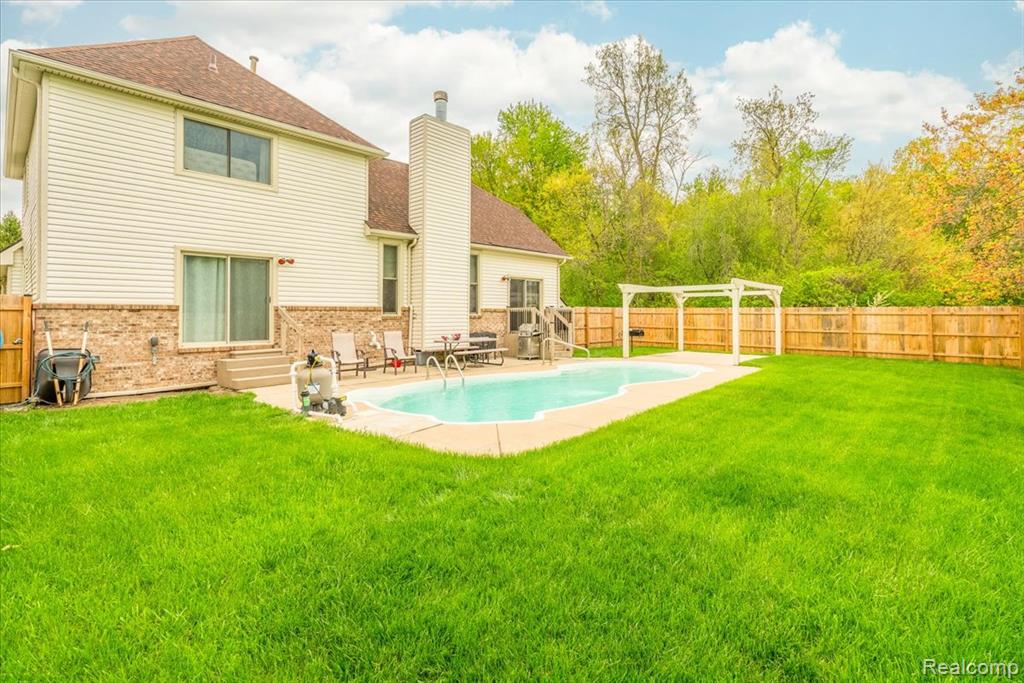 454 BREAKWATER, Belleville, MI 48111 — Photo 49