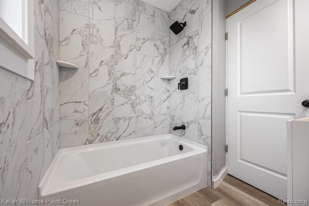 931 Rochester Road, Leonard, MI 48367 — Photo 17