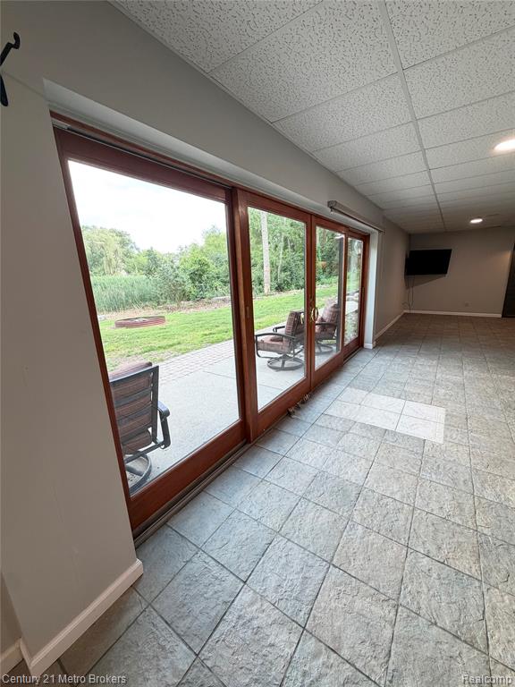 5484 Wakefield Road, Grand Blanc, MI 48439 — Photo 29