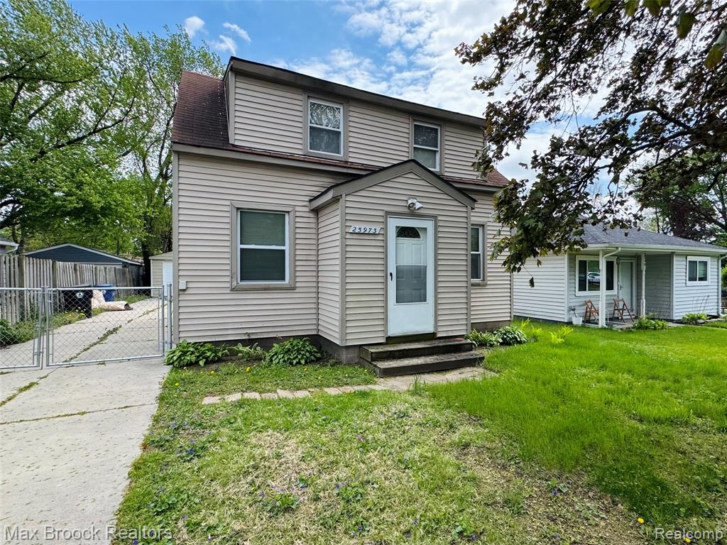 25973 Southwestern Highway, Redford, MI 48239 — front exterior