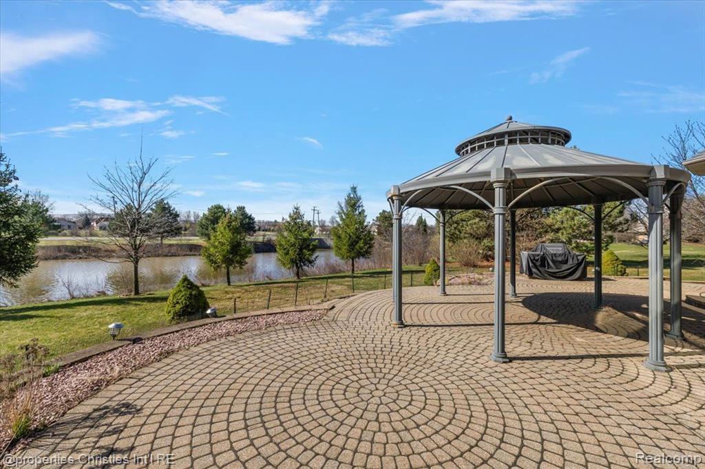 41194 MARKSWAY, Sterling Heights, MI 48314 — Photo 11