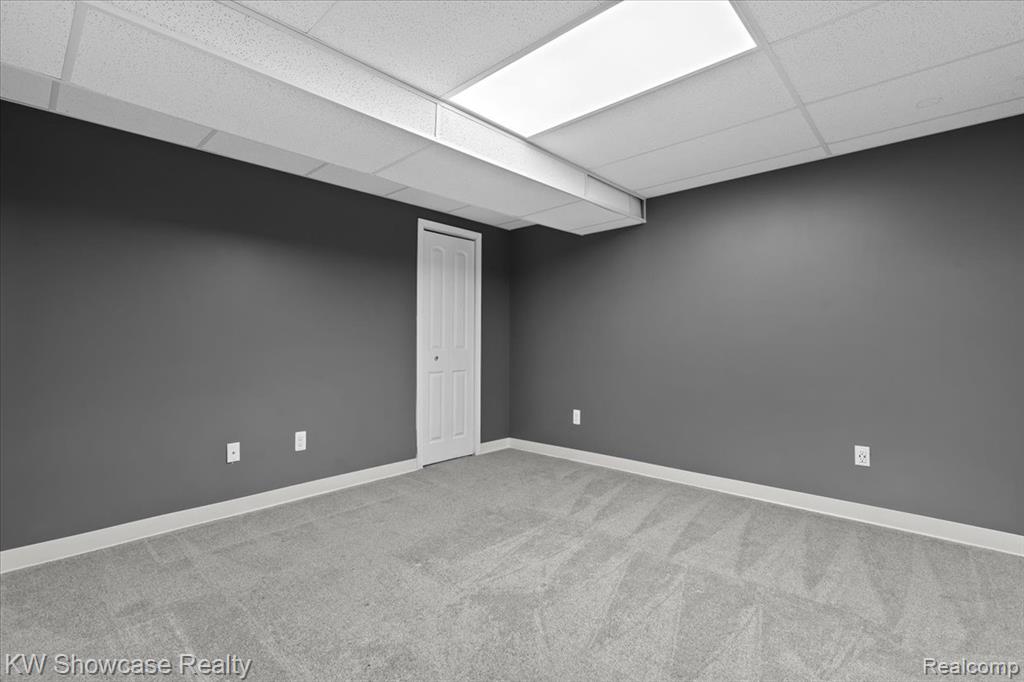 8052 Springdale Drive, White Lake, MI — Photo 28
