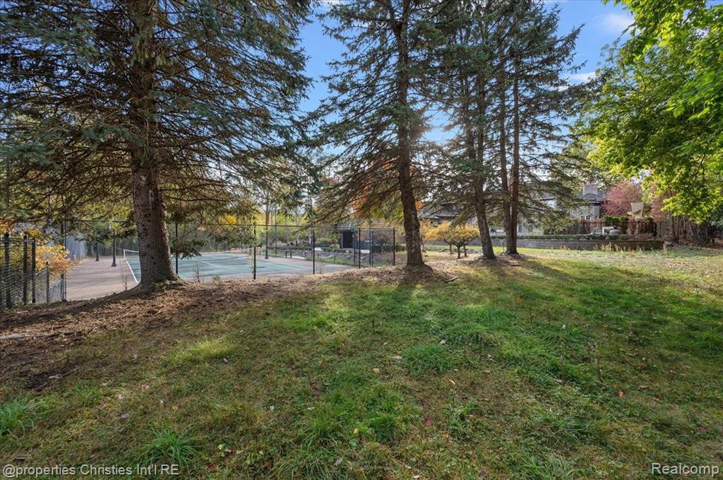 3701 Northwood, West Bloomfield, MI, 48324