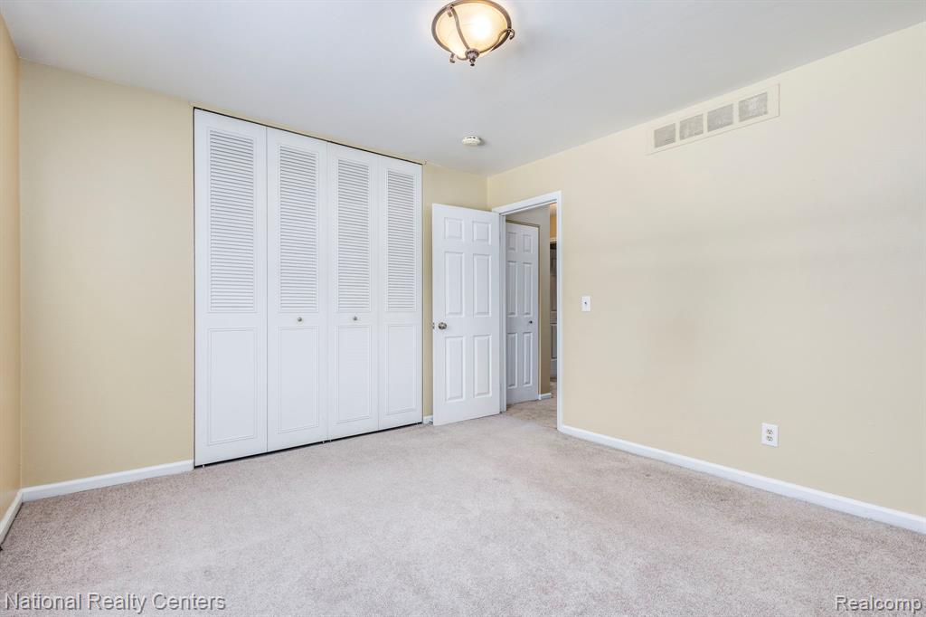 450 BILLINGSGATE, C, Bloomfield Hills, MI 48301 — Photo 21