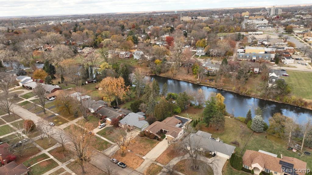 206 Wellington Crescent, Mount Clemens, MI 48043 — Photo 46