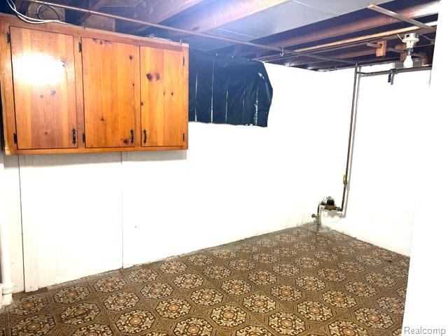 9820 Rosedale Boulevard, Allen Park, MI 48101 — Photo 13