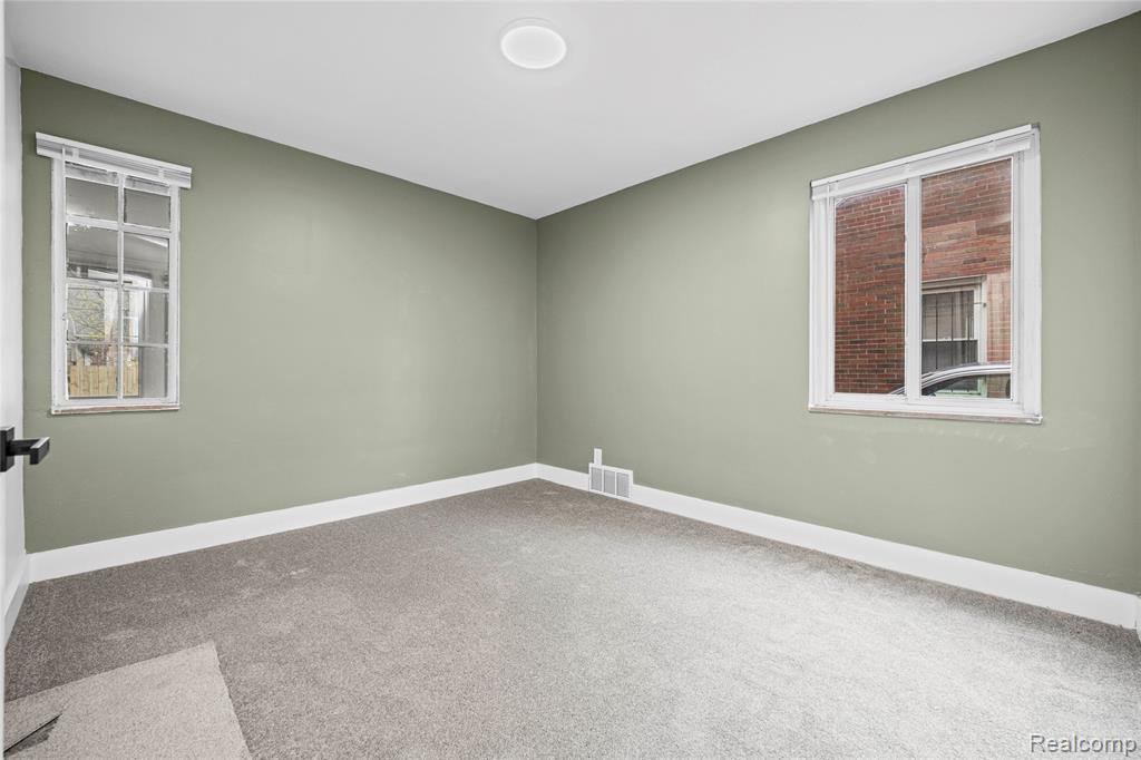 16871 Asbury Park, Detroit, MI 48235 — Photo 28