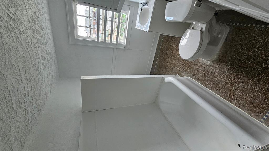 345 W Nevada Street, Highland Park, MI 48203 — Photo 20