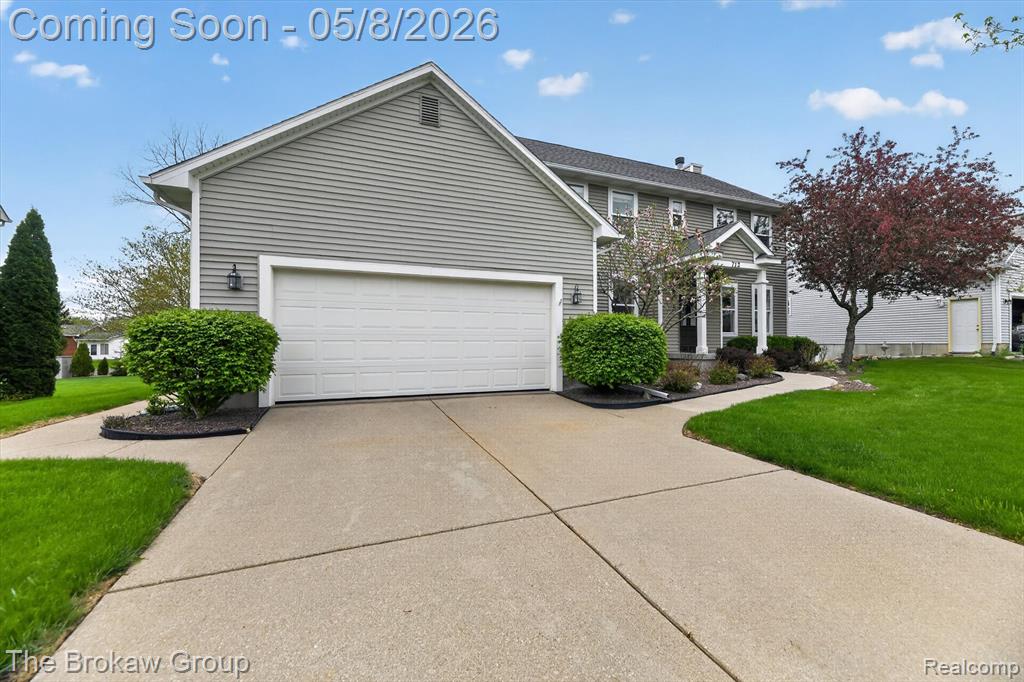 712 Layman Creek Circle, Grand Blanc, MI 48439 — Photo 10