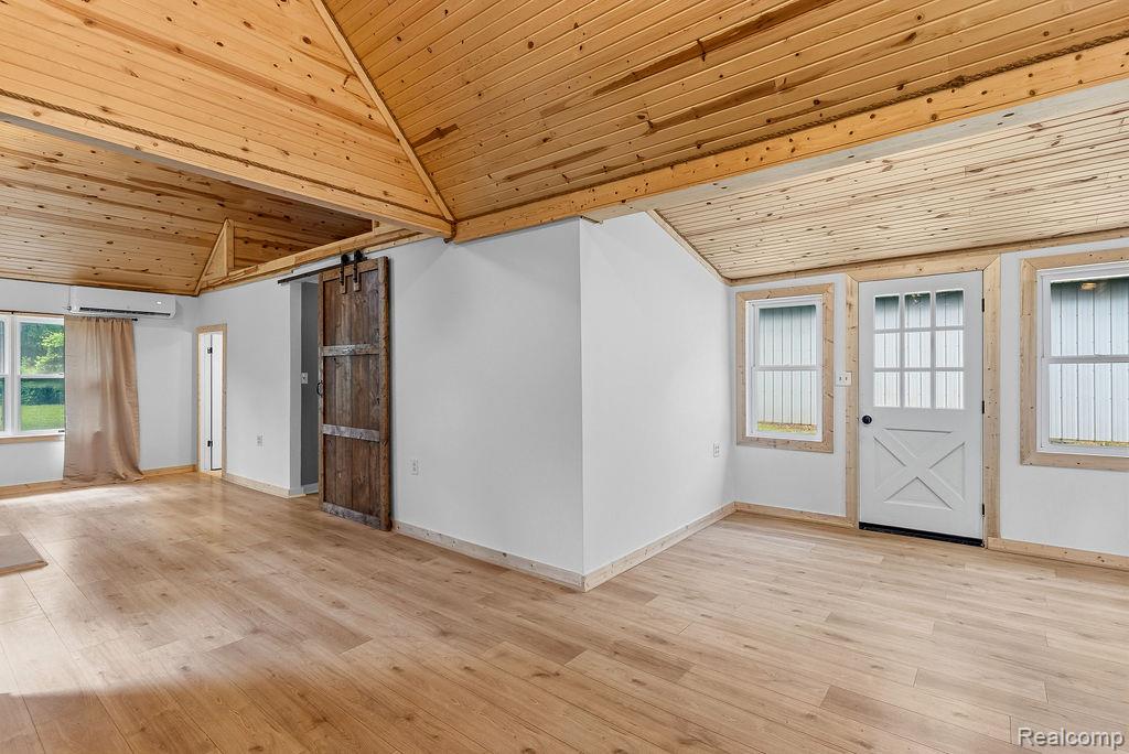 6256 Turner Road, Flushing, MI 48433 — Photo 10