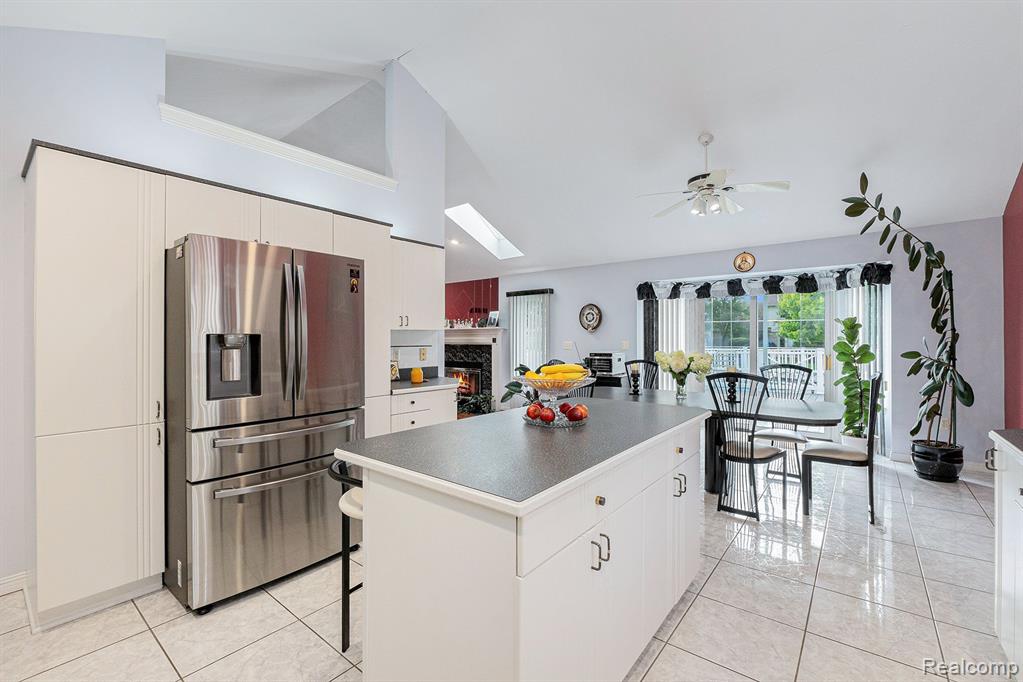 50531 PRINCETON Drive, Macomb, MI 48044 — Photo 14