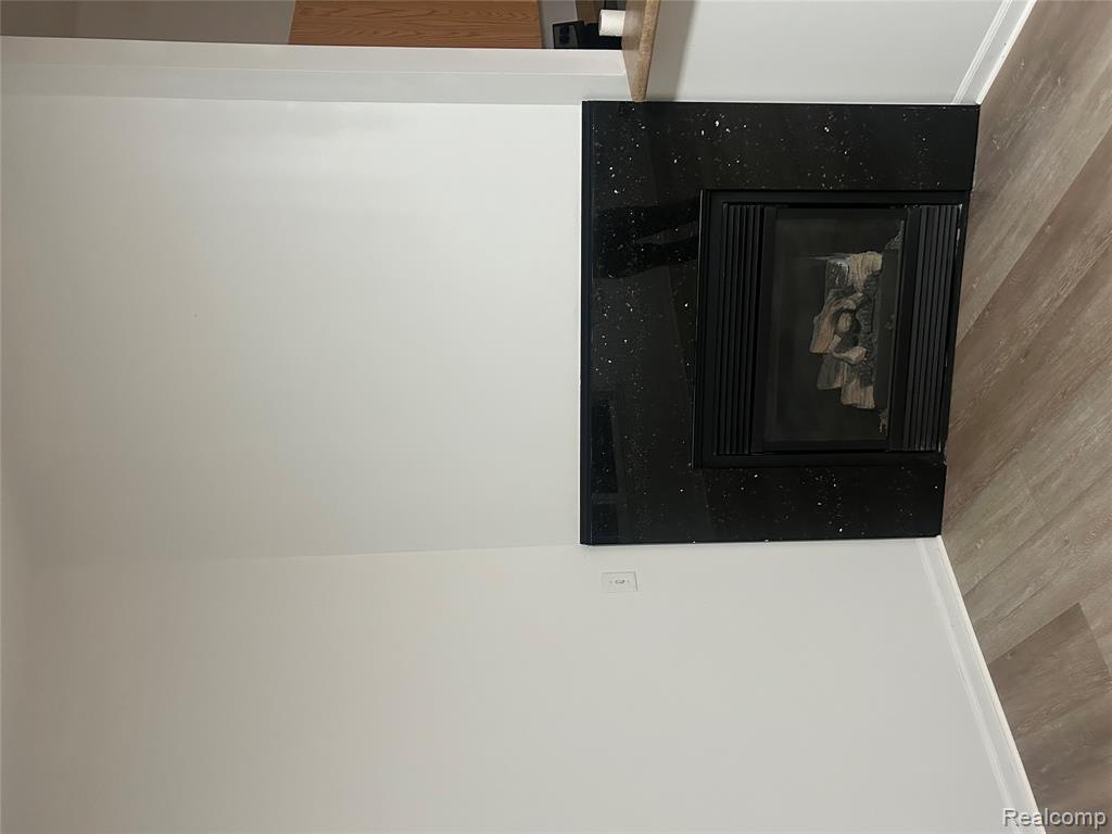 43117 Burlington Drive, Sterling Heights, MI 48313 — Photo 8