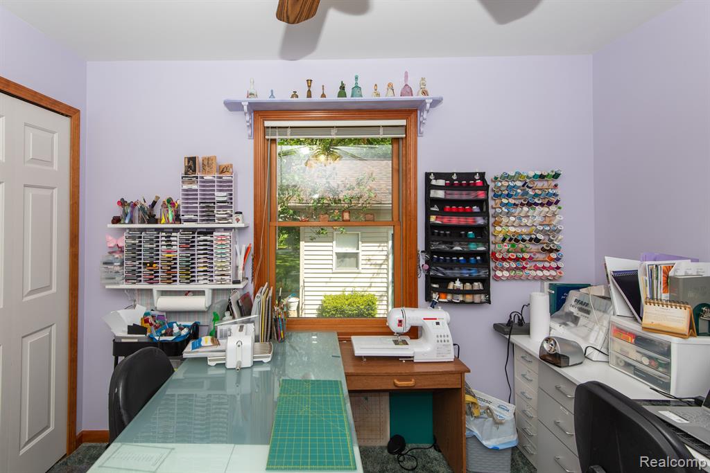 906 VILLAGE Drive, Davison, MI 48423 — Photo 25