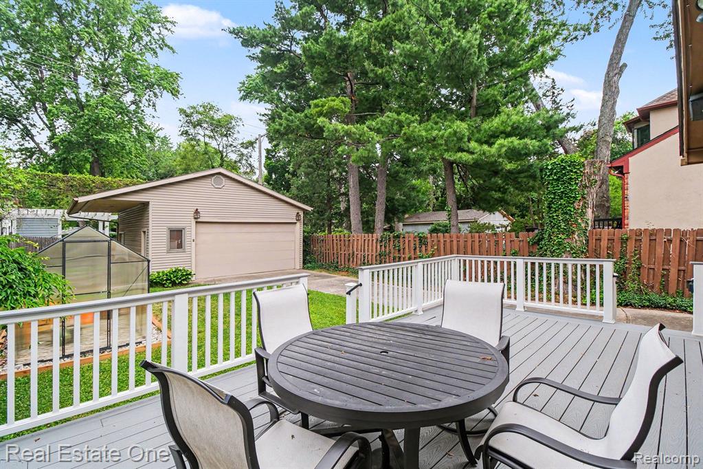 418 Austin Avenue, Royal Oak, MI 48067 — Photo 9