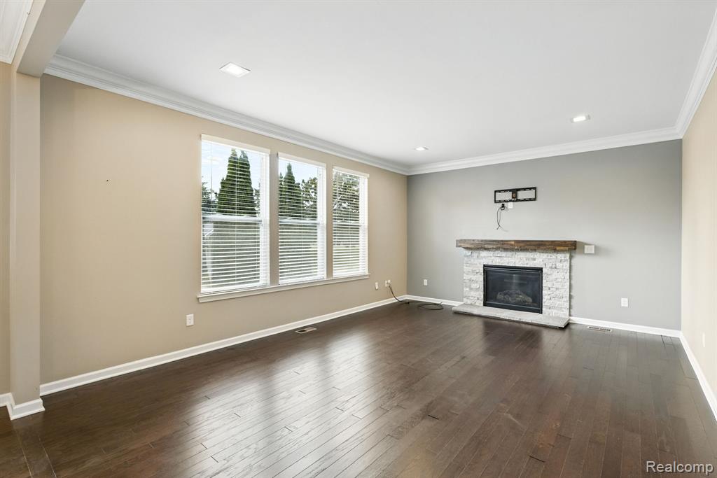 50219 Cheltenham Drive, Macomb, MI 48044 — Photo 9