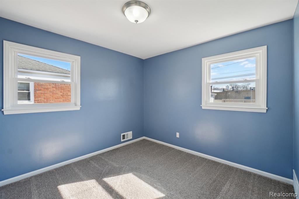 29720 Taylor Street, Saint Clair Shores, MI 48082 — Photo 14