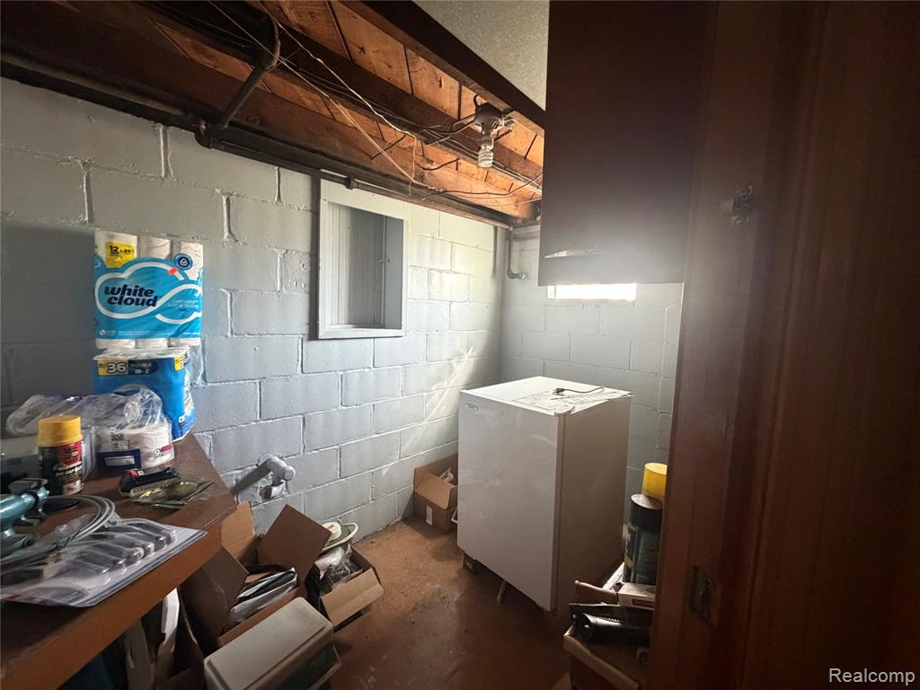 8090 Forestlawn Street, Detroit, MI 48234 — Photo 12