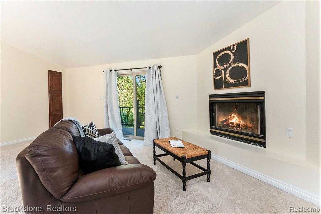 6533 POST OAK Drive, West Bloomfield, MI — Photo 23